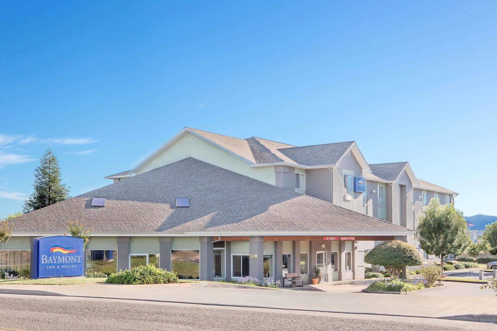 Hampton Inn & Suites Redding Exterior foto